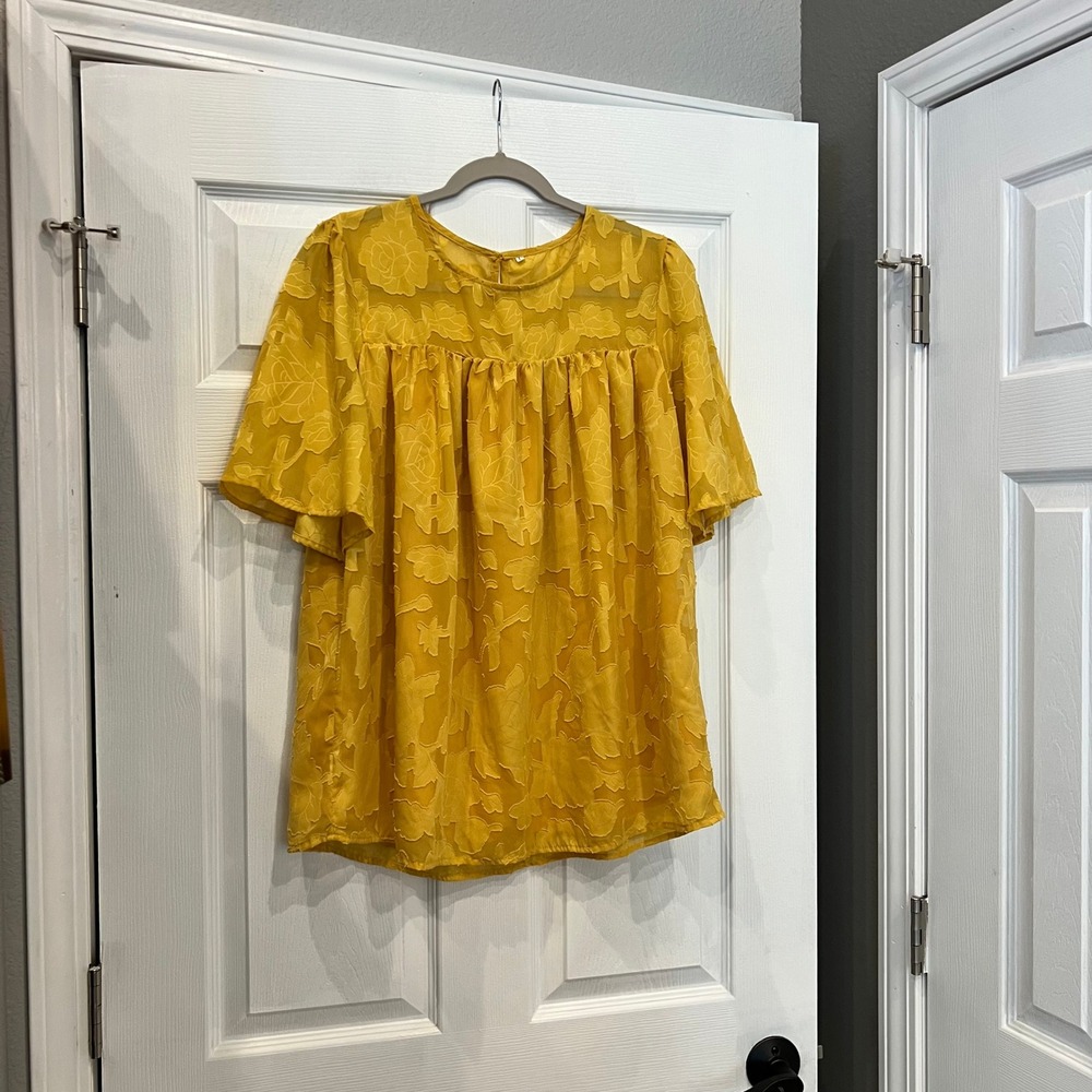 Unbranded Blouse Polyester Floral Burnout Mustard Yellow Babydoll Boho Flutter L